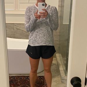 Lululemon long Sleeve workout tee